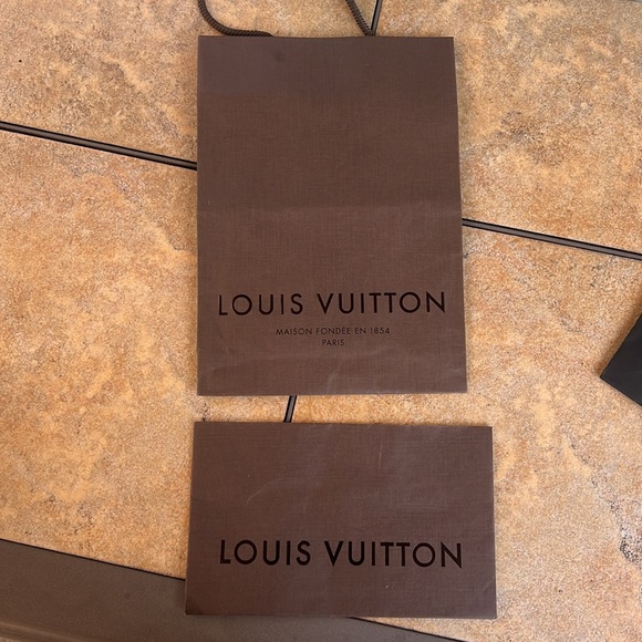 Set of 10 luxury designer shopping bags - Picture 4 of 6